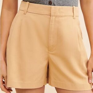 Madewell Harlow Twill Shorts in Khaki Beige